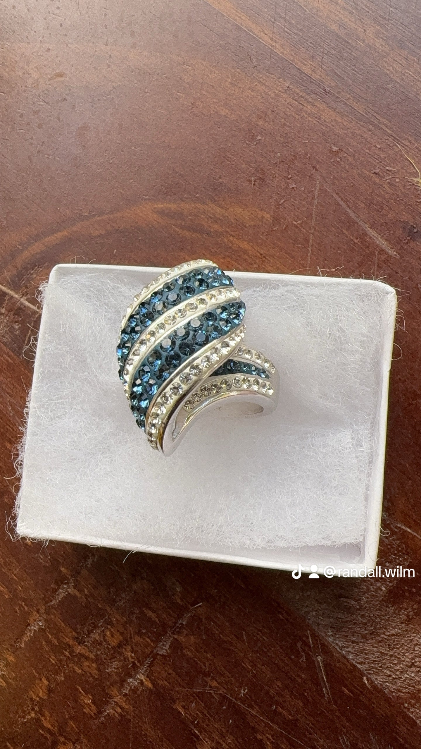 Ring